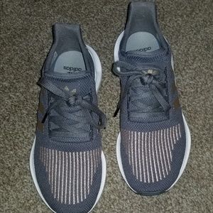 Adidas Swift Run Sneakers